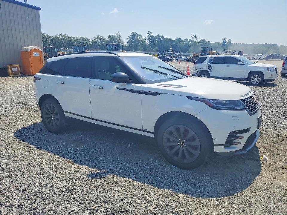 2018 Land rover Range rover velar VIN SALYL2RX6JA757057 COPART salvage auction — MINOR DENT/SCRATCHES, Nc - Certificate Of Title, sold $9,100 on 2026-07-27 (photo 4)