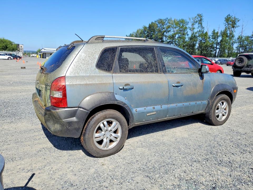 2008 Hyundai Tucson VIN KM8JN72D48U810858 COPART salvage auction — REAR END, WA - VEHICLE CERT OF OWNERSHIP-TITL, sold $300 on 2026-07-27 (photo 3)