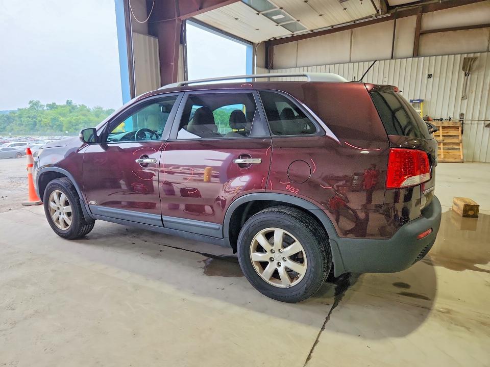 2011 Kia Sorento VIN 5XYKTCA19BG060011 COPART salvage auction — REAR END, PA - CERTIFICATE OF SALVAGE, sold $500 on 2026-07-31 (photo 2)