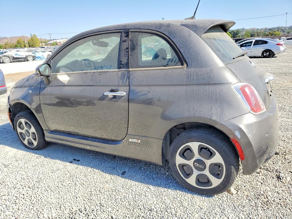 2016 Fiat 500 VIN 3C3CFFGE7GT221872 COPART salvage auction — FRONT END, Ca - Dis/Dlr/Exp Only Lien Papers, sold $175 on 2026-07-29 (photo 2)