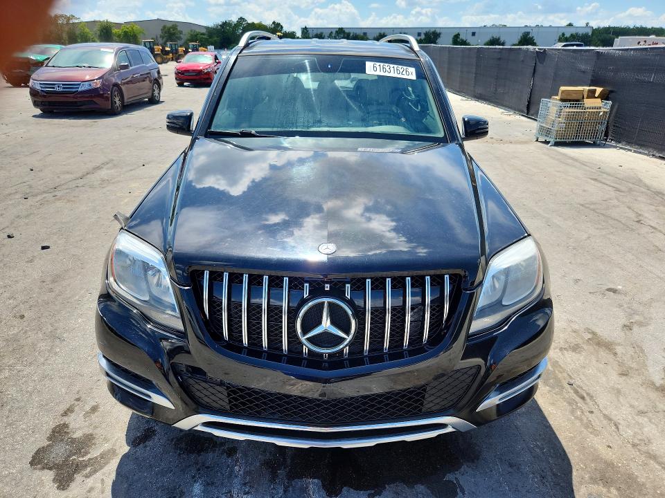 2015 Mercedes-benz Glk-klasse VIN WDCGG5HB1FG404951 COPART salvage auction — MINOR DENT/SCRATCHES, Fl - Certificate Of Title, sold $3,750 on 2026-08-04 (photo 5)