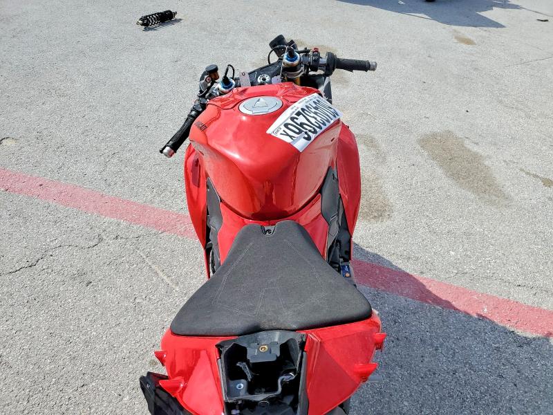 2025 Ducati Panigale VIN ZDMDAG6W6SB004231 COPART salvage auction — ALL OVER, TX - SALVAGE VEHICLE TITLE (P), sold $13,300 on 2026-08-20 (photo 6)