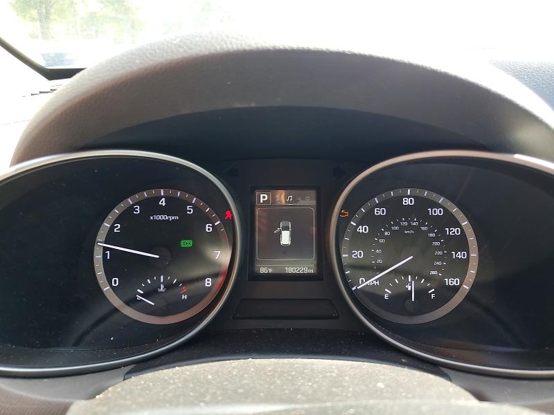 2017 Hyundai Santa fe VIN KM8SMDHFXHU170783 COPART salvage auction — FRONT END, Md - Certificate Of Title, sold $650 on 2026-07-28 (photo 9)