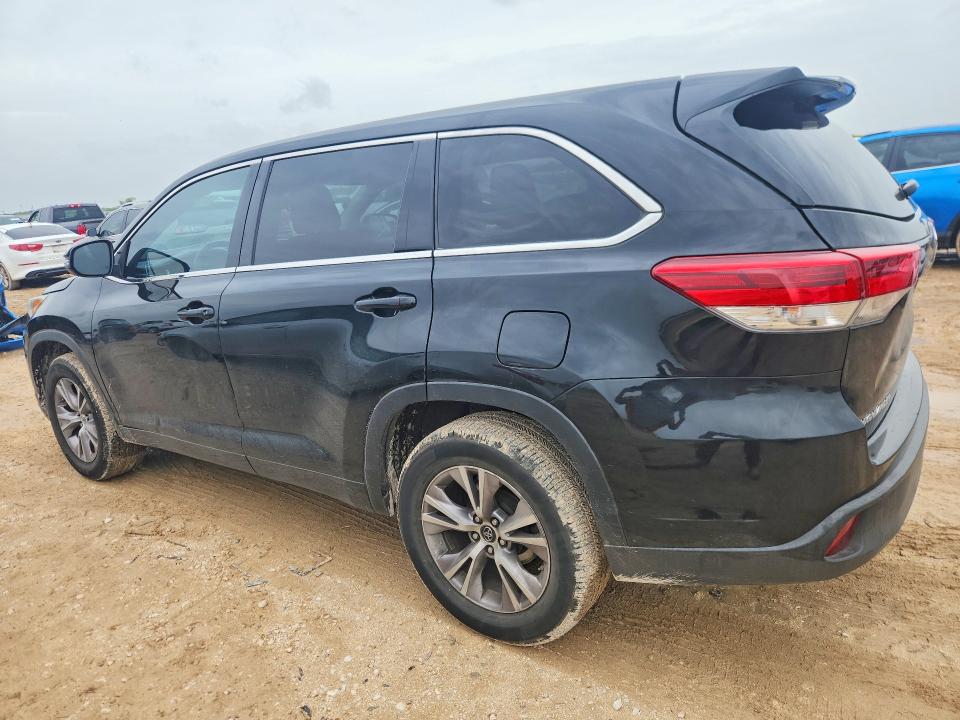 2018 Toyota Highlander VIN 5TDZZRFH0JS243630 COPART salvage auction — SIDE, Tx - Certificate Of Title, sold $4,600 on 2026-07-30 (photo 2)