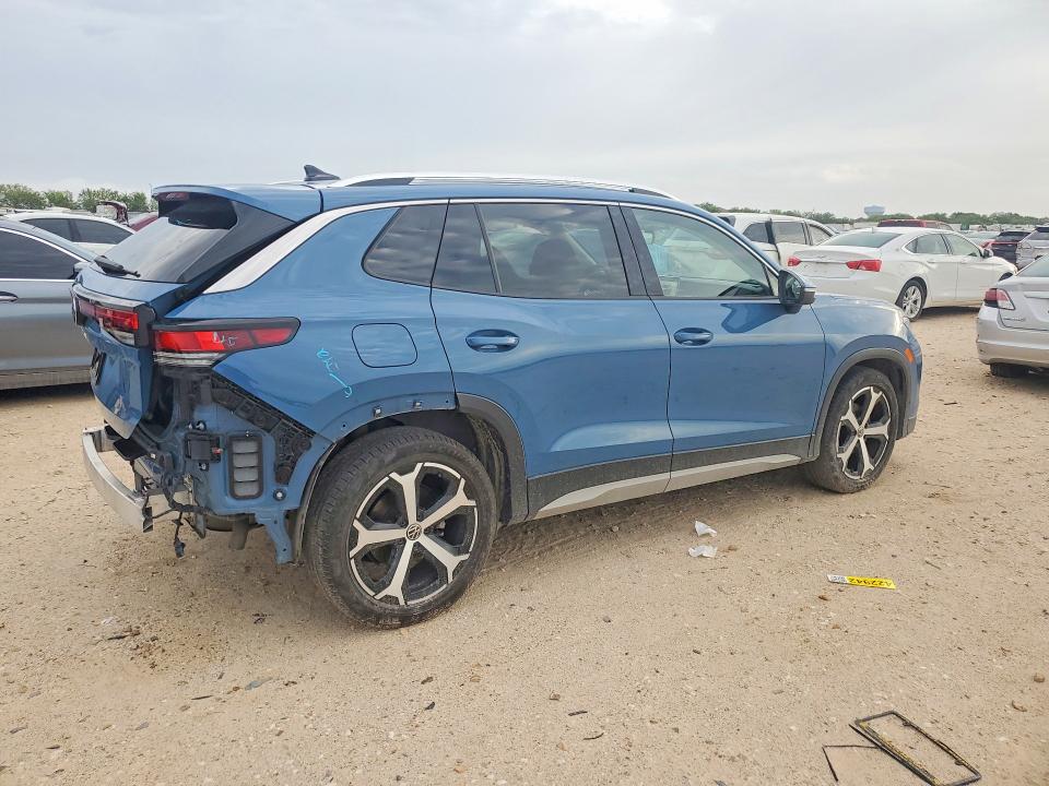2025 Volkswagen Tiguan VIN 3VVNR7RM4SM073240 COPART salvage auction — REAR END, Tx - Salvage Vehicle Title, sold $11,200 on 2026-08-20 (photo 3)