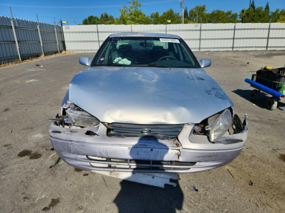 1998 Toyota Camry VIN JT2BG22K4W0104541 COPART salvage auction — FRONT END, CA - SALVAGE CERTIFICATE, sold $100 on 2026-07-23 (photo 5)