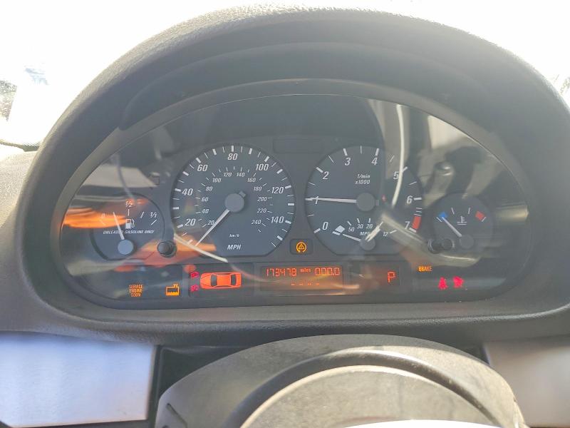 2004 BMW 3er VIN WBABV13444JT21468 COPART salvage auction — FRONT END, Ca - Salvage Certificate, sold $425 on 2026-08-11 (photo 9)