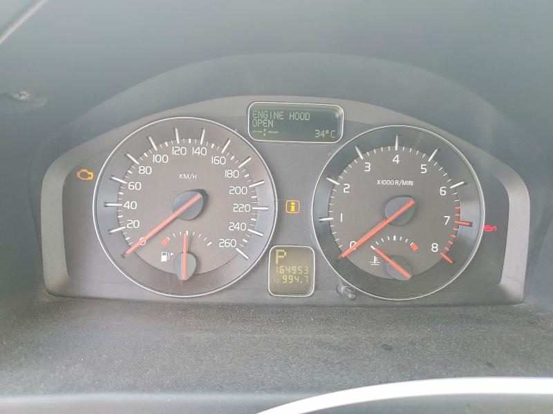 2012 Volvo C30 VIN YV1672MK8C2267113 COPART salvage auction — WATER/FLOOD, On - Permit Irrepairable, sold $250 on 2026-08-04 (photo 9)