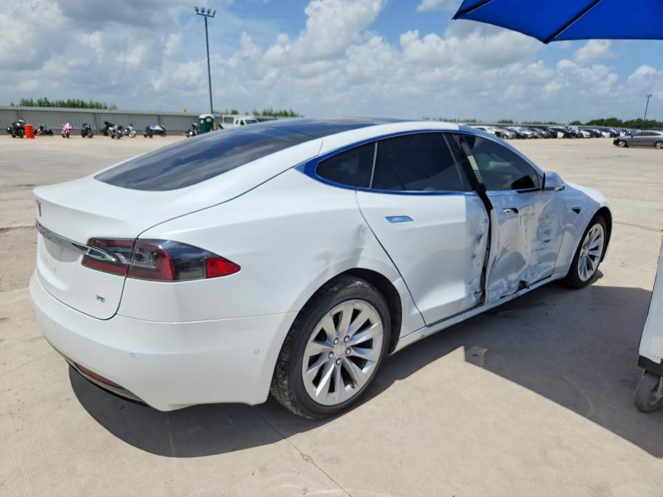 2017 Tesla Model s VIN 5YJSA1E11HF178848 COPART salvage auction — SIDE, Tx - Salvage Vehicle Title, sold $5,500 on 2026-07-27 (photo 3)