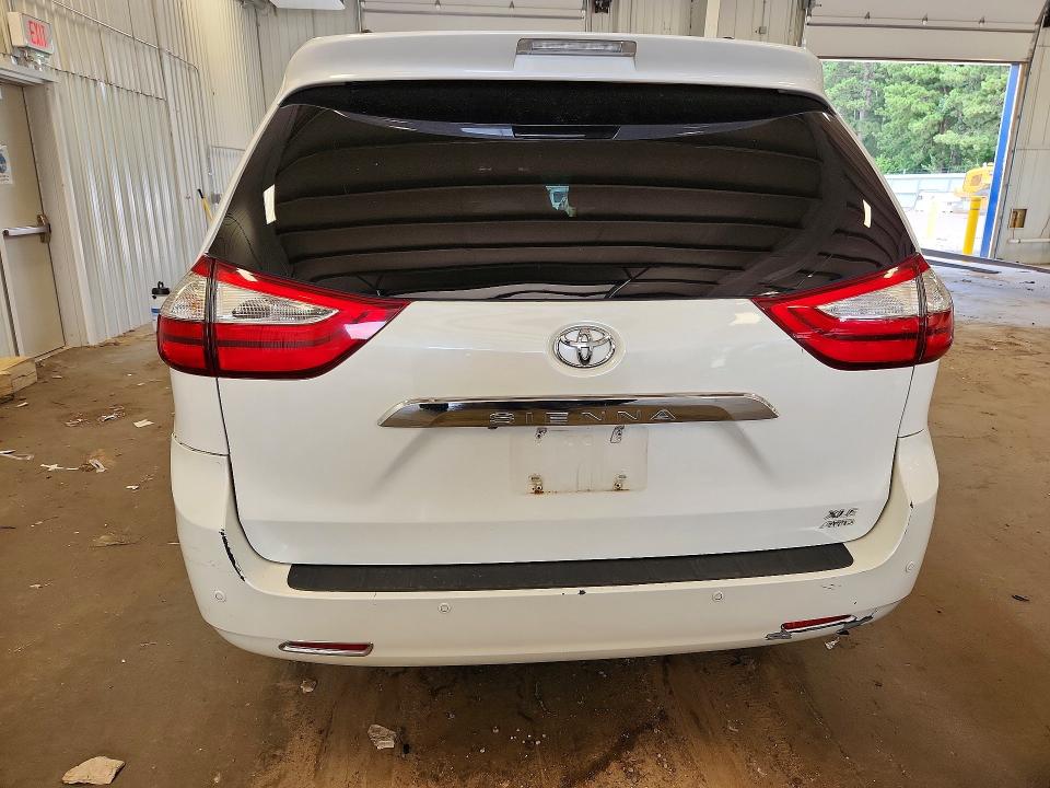 2017 Toyota Sienna VIN 5TDDZ3DC5HS160929 COPART salvage auction — MINOR DENT/SCRATCHES, Mn - Cert Of Title-Prior Salvage, sold $3,350 on 2026-07-23 (photo 6)