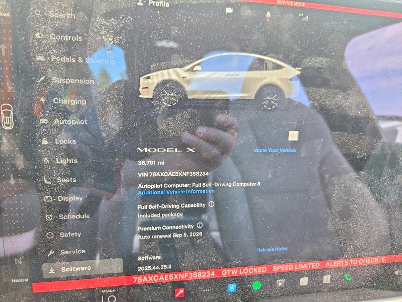 2022 Tesla Model x VIN 7SAXCAE5XNF358234 COPART salvage auction — SIDE, WA - CERT OF OWNERSHIP-REBUILT, sold $17,400 on 2026-07-27 (photo 9)