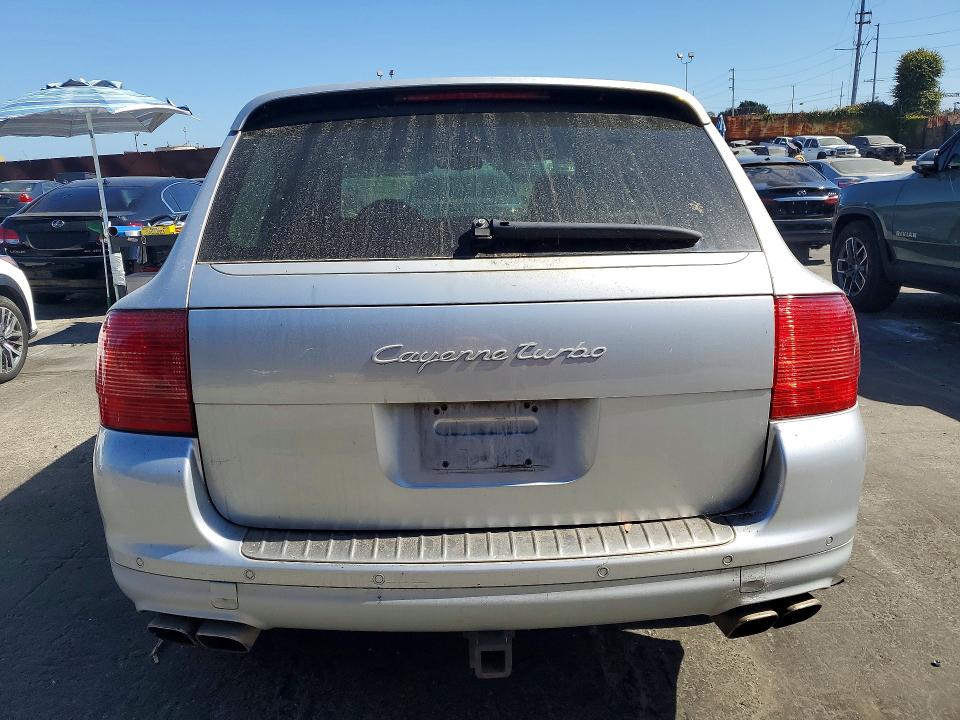 2004 Porsche Cayenne VIN WP1AC29P24LA90133 COPART salvage auction — NORMAL WEAR, Mt - Dis/Dlr/Exp Only Clean Title, sold $475 on 2026-07-29 (photo 6)