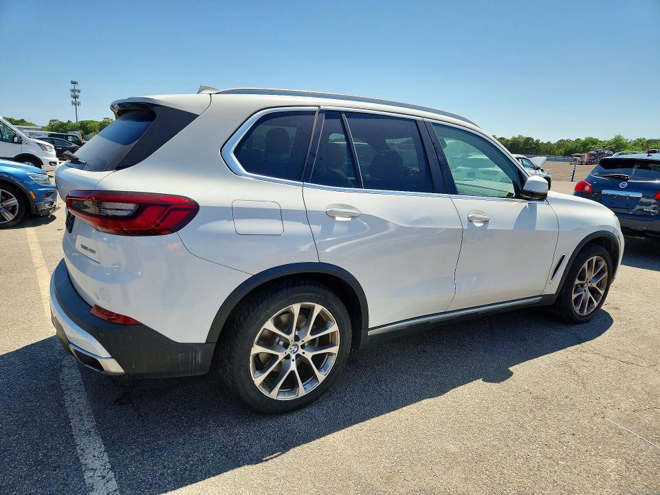 2019 BMW X5 VIN 5UXCR6C5XKLL25266 COPART salvage auction — MINOR DENT/SCRATCHES, Ny - Certificate Of Title, sold $11,700 on 2026-07-13 (photo 3)