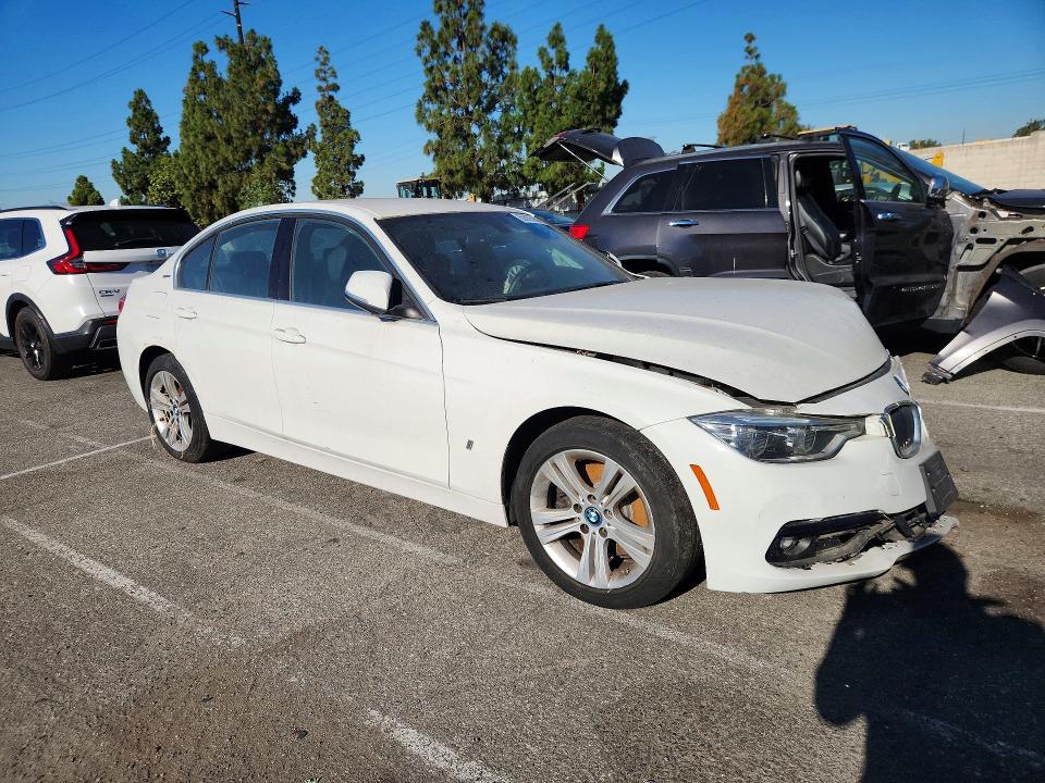 2018 BMW VIN WBA8E1C54JA178276 COPART salvage auction — FRONT END, Ca - Lien Papers-Clean Or Ac, sold $875 on 2026-07-18 (photo 4)