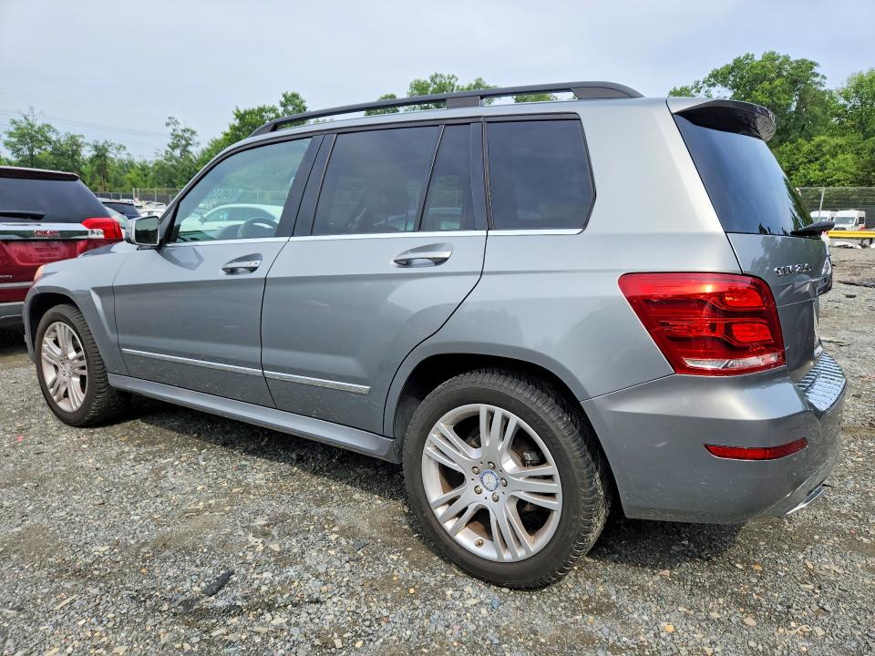 2015 Mercedes-benz Glk-klasse VIN WDCGG0EBXFG374694 COPART salvage auction — MINOR DENT/SCRATCHES, Md - Cert Of Salvage > 75% Damage, sold $3,500 on 2026-07-24 (photo 2)