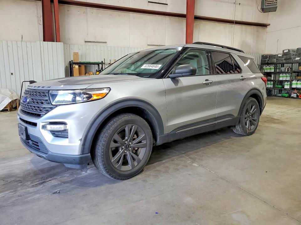 2021 Ford Explorer VIN 1FMSK7DH2MGA39886 — COPART salvage auction photo