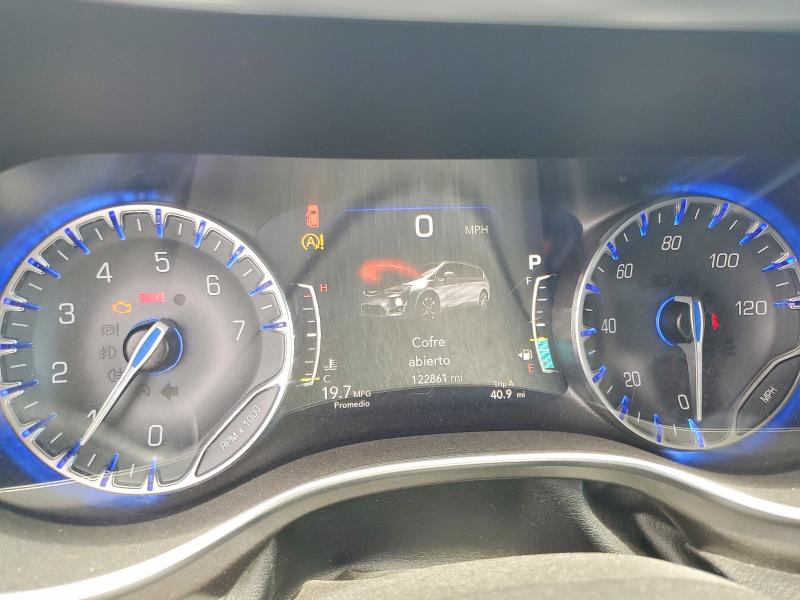 2018 Chrysler Pacifica VIN 2C4RC1GG6JR357763 COPART salvage auction — FRONT END, Ut - Salvage Certificate, sold $2,300 on 2026-08-21 (photo 9)