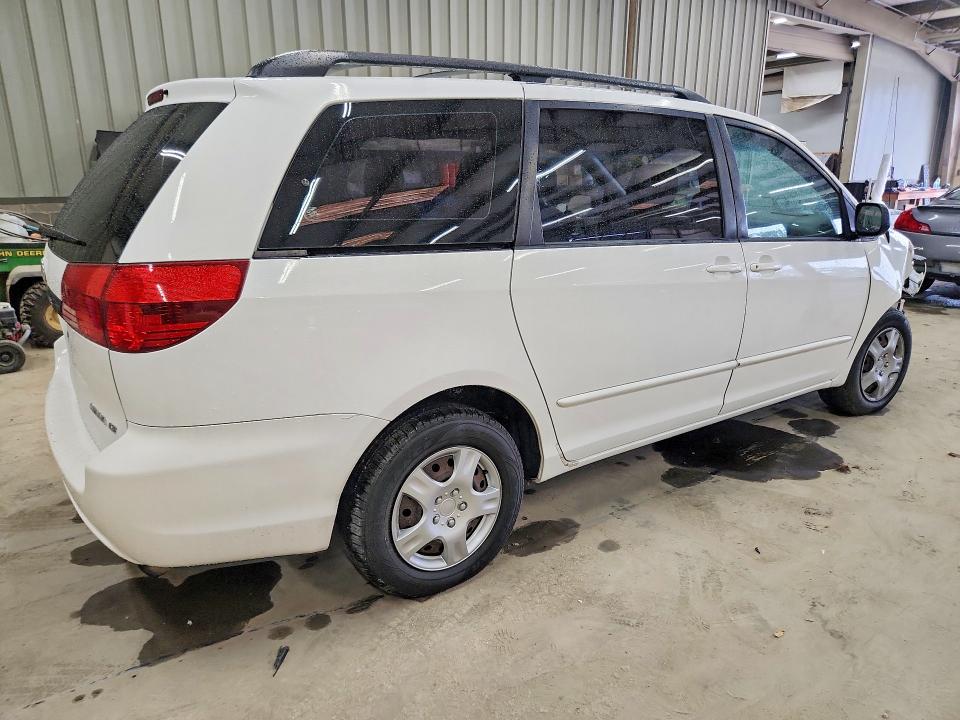 2005 Toyota Sienna VIN 5TDZA23C55S240025 COPART salvage auction — FRONT END, Va - Certificate Of Title, sold $125 on 2026-07-28 (photo 3)