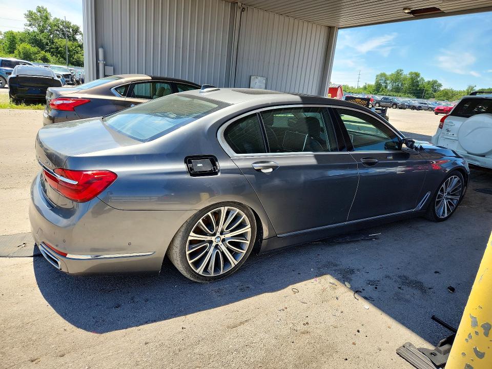 2016 BMW 7er VIN WBA7F2C57GGE12322 COPART salvage auction — FRONT END, Salvage Title, sold $6,300 on 2026-07-29 (photo 3)