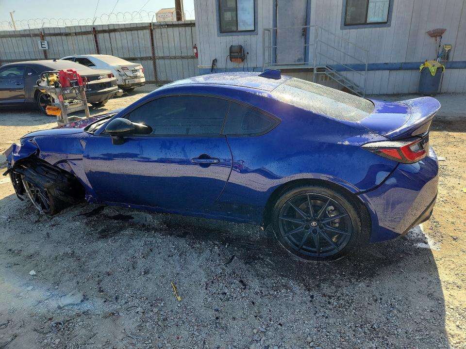 2023 Toyota Gr 86 VIN JF1ZNBE18P9751896 COPART salvage auction — FRONT END, VA - DIS/DLR/EXP ONLY CLEAN TITLE, sold $5,500 on 2026-07-23 (photo 2)