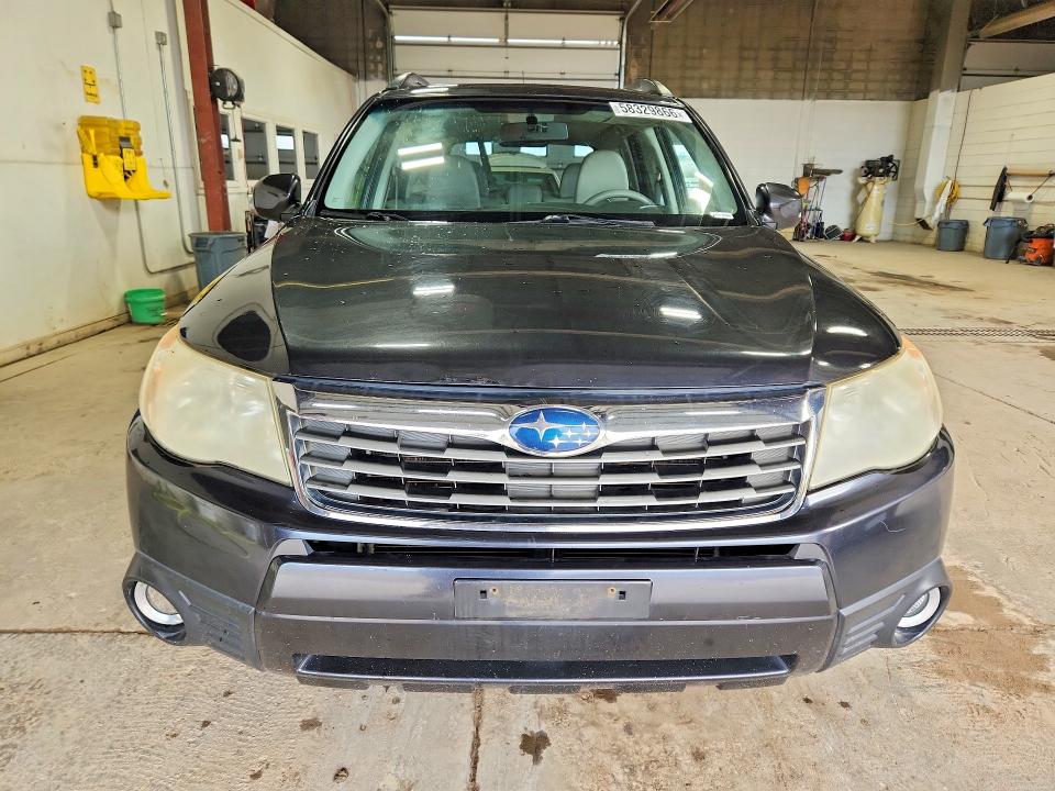 2011 Subaru Forester VIN JF2SHBEC2BH708725 COPART salvage auction — MINOR DENT/SCRATCHES, Mn - Certificate Of Title, sold $650 on 2026-07-09 (photo 5)