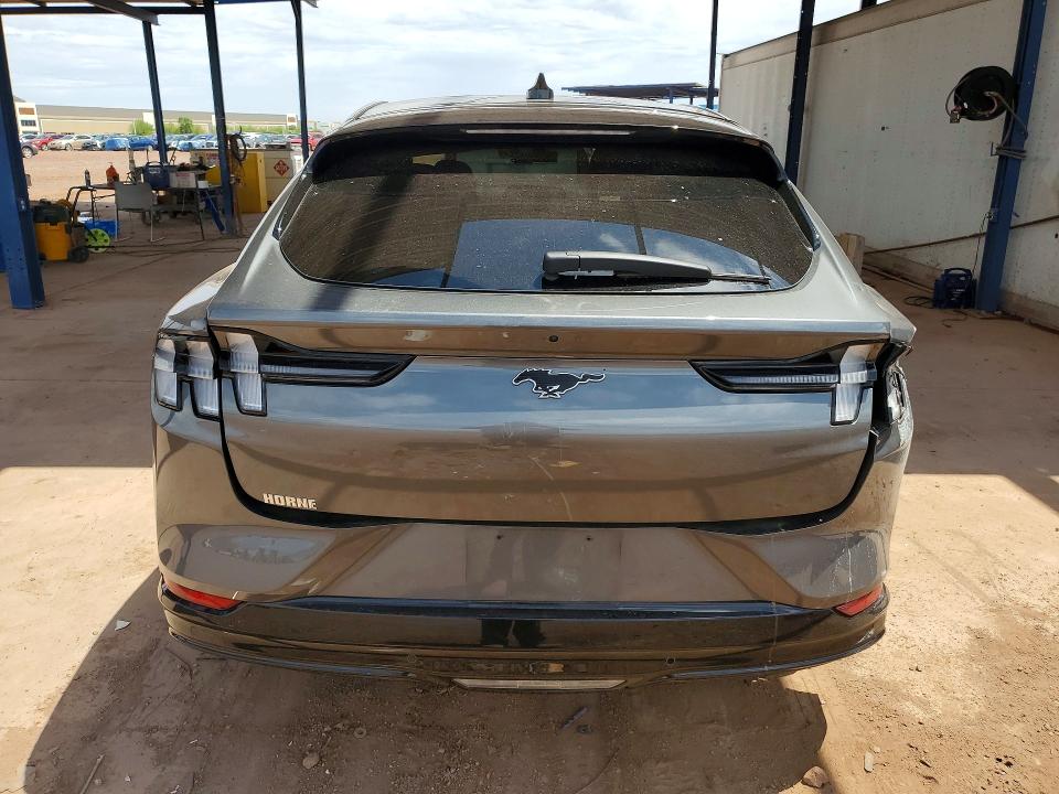 2023 Ford Mustang mach-e VIN 3FMTK3R71PMA68223 COPART salvage auction — REAR END, Az - Cert Of Title - Salvage, sold $9,200 on 2026-08-20 (photo 6)