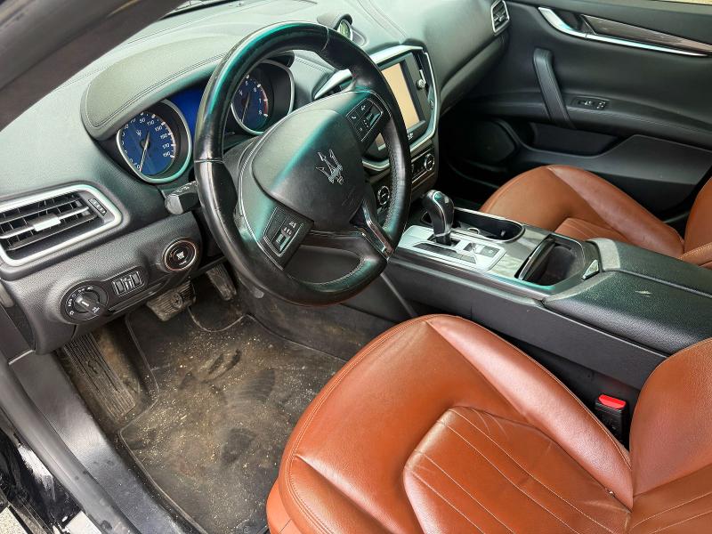2016 Maserati Ghibli VIN ZAM57RTA1G1176310 COPART salvage auction — MINOR DENT/SCRATCHES, Ny - Certificate Of Title (P), sold $650 on 2026-08-12 (photo 9)