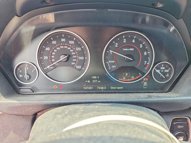2017 BMW VIN WBA4F9C58HG811962 COPART salvage auction — WATER/FLOOD, Salvage Title, sold $125 on 2026-08-18 (photo 9)