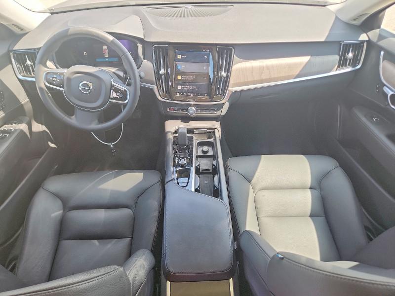 2023 Volvo S90 VIN LVY062MN2PP321760 COPART salvage auction — MINOR DENT/SCRATCHES, NJ - CERT OF TITLE-SALVAGE, sold $8,200 on 2026-07-28 (photo 8)