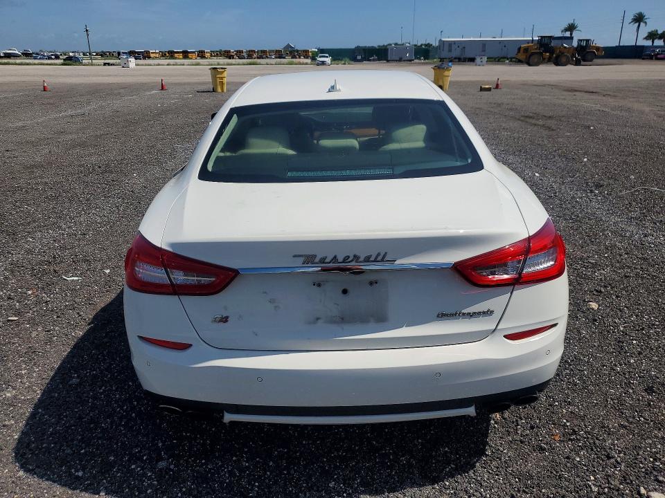2015 Maserati Quattroporte VIN ZAM56RRA5F1129662 COPART salvage auction — SIDE, Salvage Title, sold $1,950 on 2026-08-03 (photo 6)