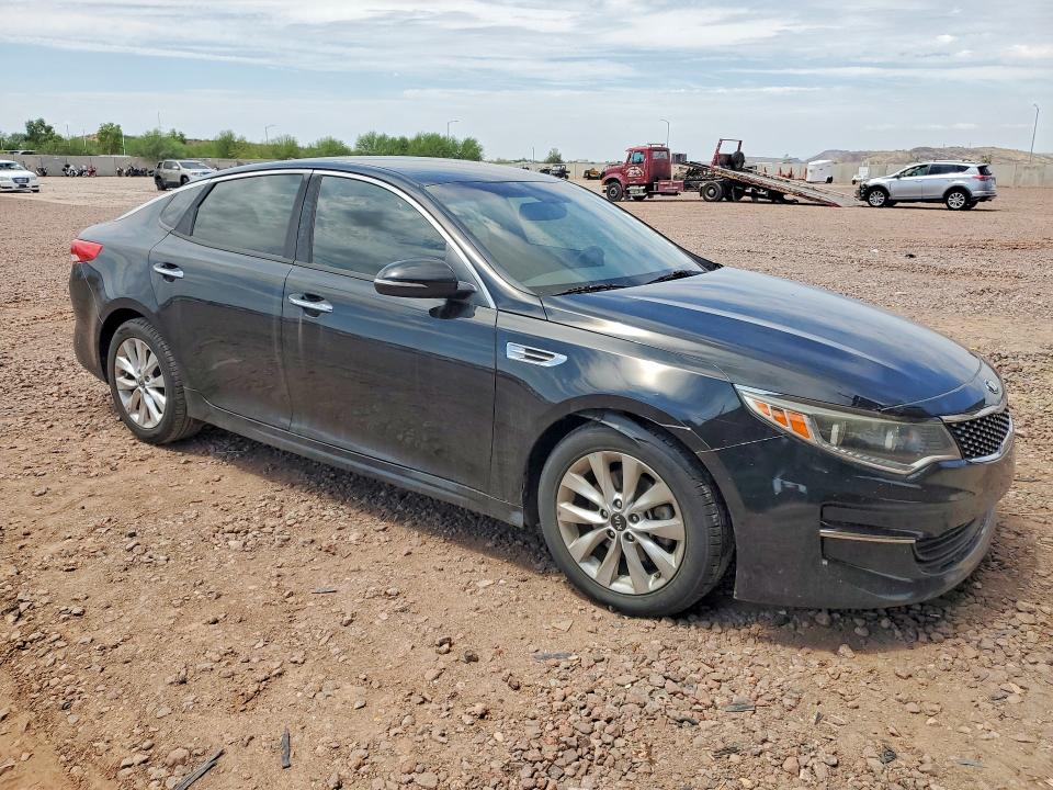 2016 Kia Optima VIN 5XXGU4L33GG074697 COPART salvage auction — MINOR DENT/SCRATCHES, Az - Cert Of Title-Restored Salvage, sold $225 on 2026-07-28 (photo 4)