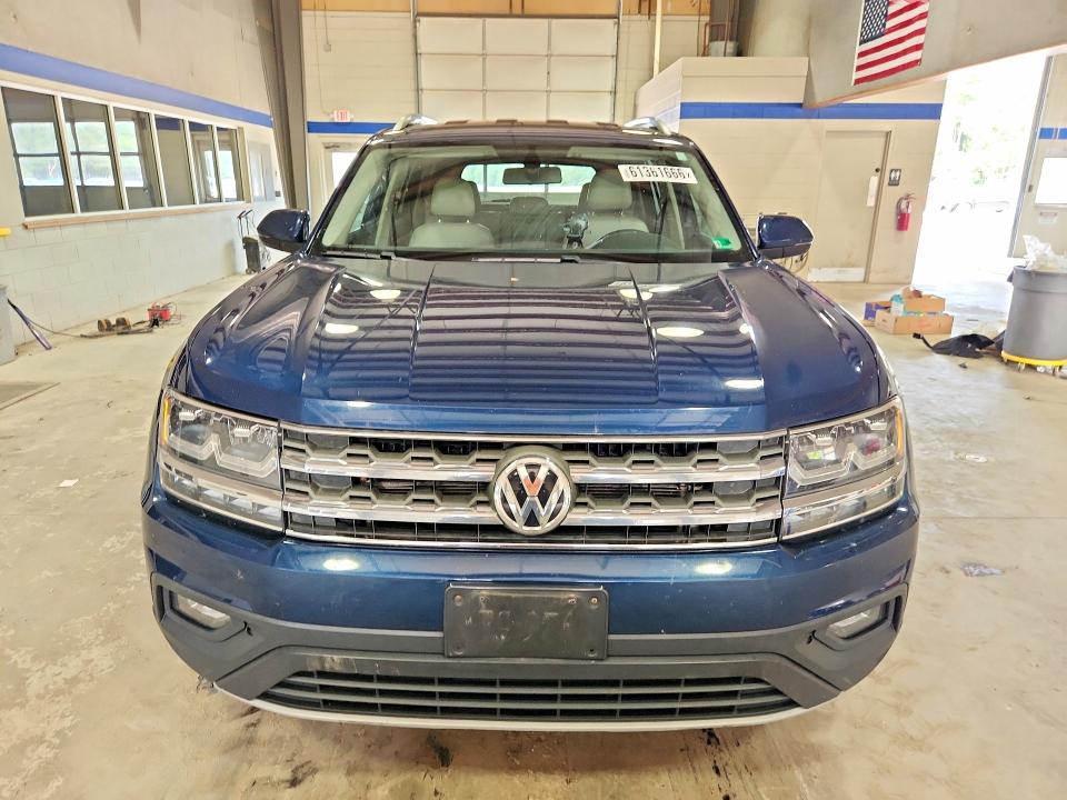 2018 Volkswagen Atlas VIN 1V2KR2CA1JC581215 COPART salvage auction — MINOR DENT/SCRATCHES, Va - Certificate Of Title, sold $2,450 on 2026-07-31 (photo 5)