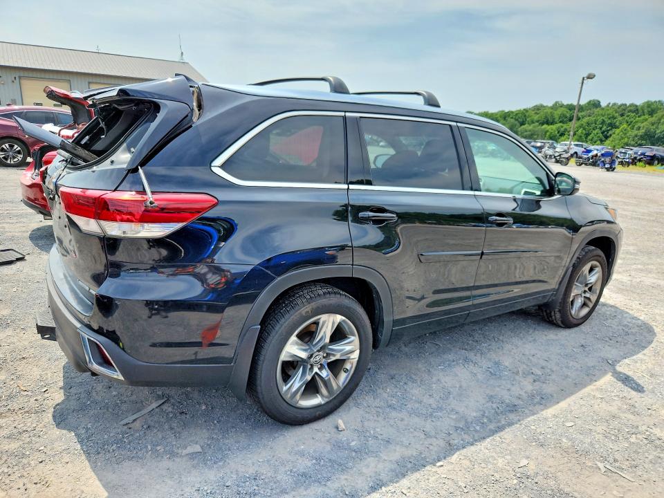 2019 Toyota Highlander VIN 5TDDZRFH8KS727511 COPART salvage auction — REAR END, PA - CERTIFICATE OF SALVAGE, sold $11,500 on 2026-07-23 (photo 3)