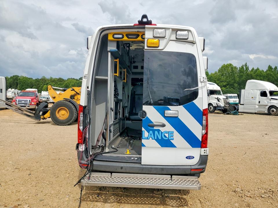 2019 Mercedes-benz Sprinter VIN WD4PF0CD7KP039020 COPART salvage auction — REAR END, Va - Cert Of Title - Salvage, sold $2,900 on 2026-07-29 (photo 6)