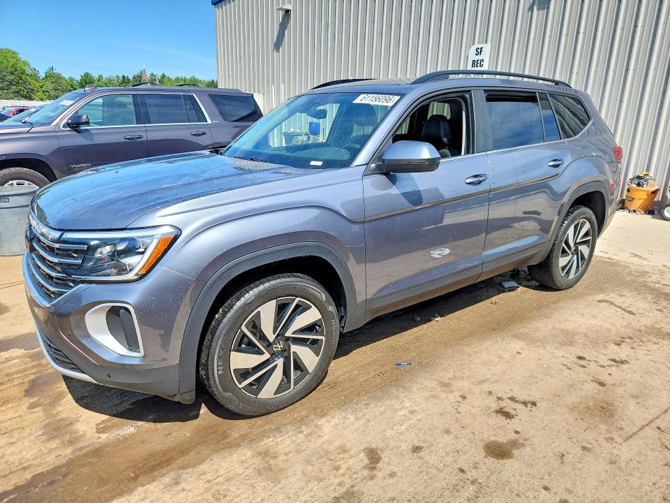 2024 Volkswagen Atlas VIN 1V2KR2CA8RC501131 — COPART salvage auction photo