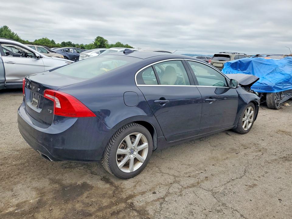 2016 Volvo S60 VIN YV126MFK7G2408852 COPART salvage auction — FRONT END, PA - CERTIFICATE OF SALVAGE, sold $325 on 2026-07-24 (photo 3)