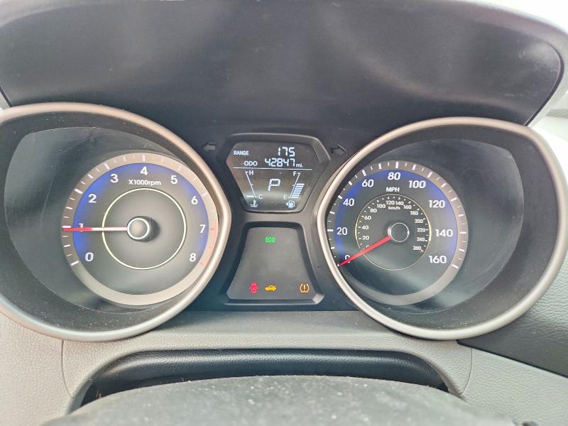 2013 Hyundai Elantra VIN KMHDH6AE5DU007169 COPART salvage auction — FRONT END, Tx - Salvage Vehicle Title, sold $850 on 2026-09-10 (photo 9)