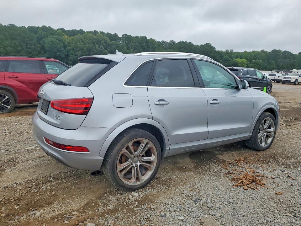 2015 Audi Q3 VIN WA1GFCFS4FR011928 COPART salvage auction — MECHANICAL, Fl - Certificate Of Title, sold $15 on 2026-07-24 (photo 3)