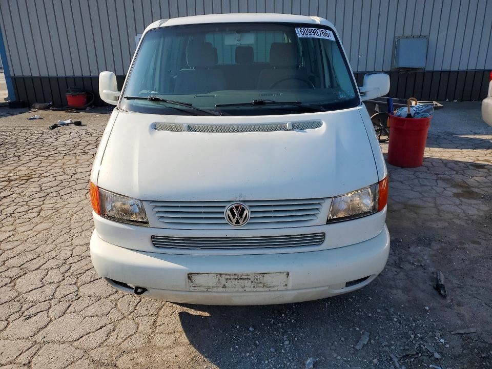 2002 Volkswagen Eurovan VIN WV2KB47092H001928 COPART salvage auction — WATER/FLOOD, PA - CERT OF SALVAGE-W=FLOOD VEH, sold $500 on 2026-08-17 (photo 5)