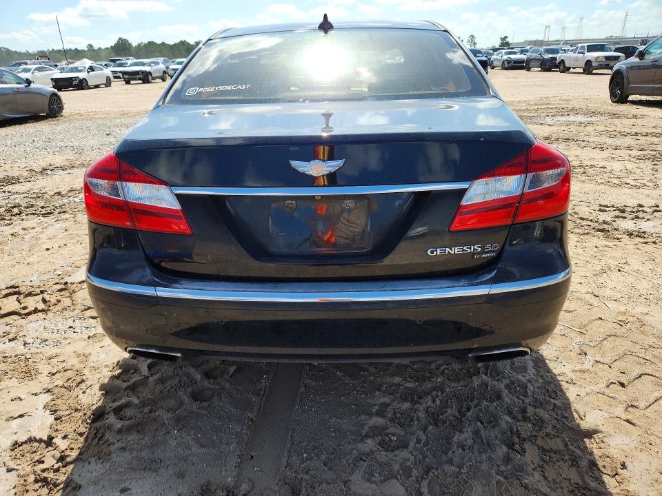 2013 Hyundai Genesis VIN KMHGC4DH0DU238034 COPART salvage auction — Burn Engine, TX - SALVAGE VEHICLE TITLE, sold $500 on 2026-07-24 (photo 6)