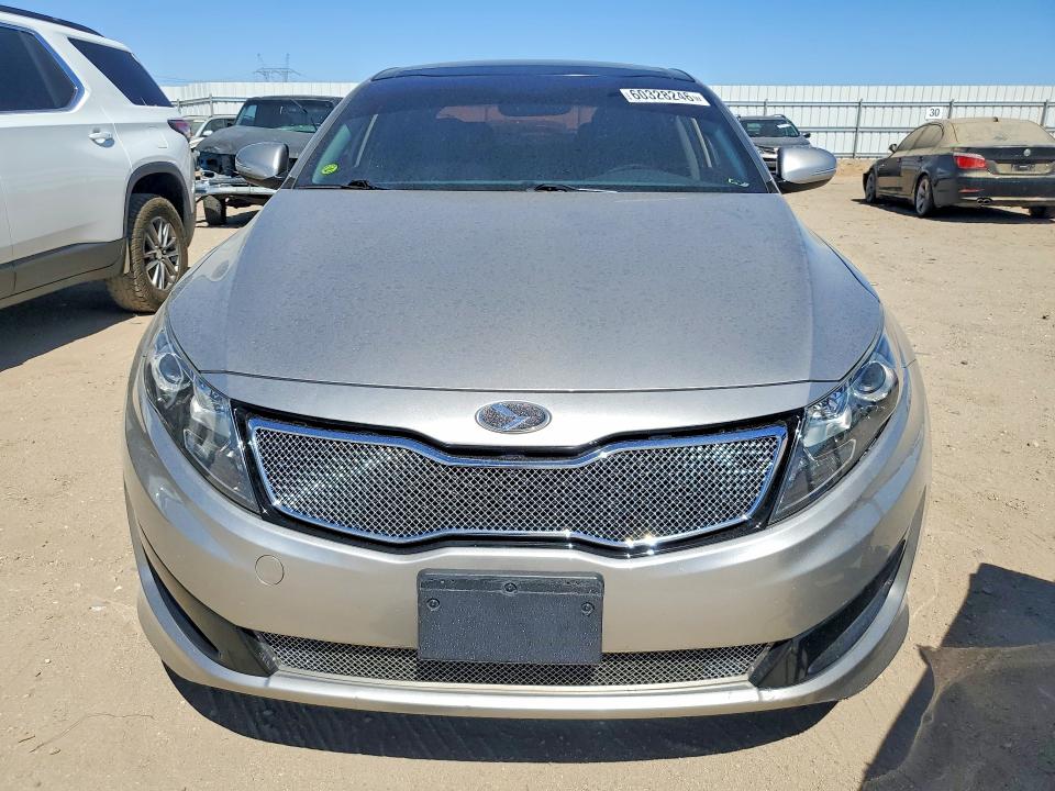 2011 Kia Optima VIN KNAGR4A66B5132228 COPART salvage auction — MINOR DENT/SCRATCHES, CA - DIS/DLR/EXP ONLY CLEAN TITLE, sold $550 on 2026-07-20 (photo 5)