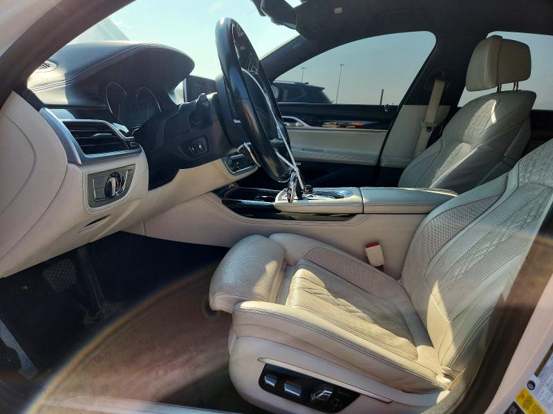 2017 BMW 7er VIN WBA7B0C33HG527139 COPART salvage auction — SIDE, Ab - Bos - Salvage, sold $10,700 on 2026-08-13 (photo 7)