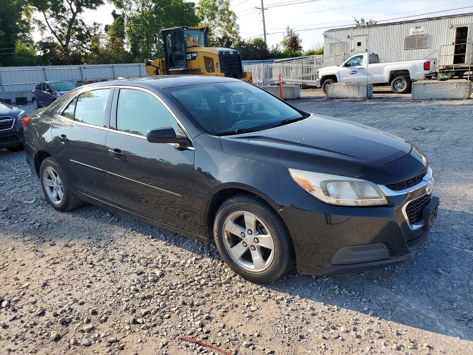 2015 Chevrolet Malibu VIN 1G11A5SLXFF337702 COPART salvage auction — HAIL, Mo - Certificate Of Title, sold $325 on 2026-07-10 (photo 4)