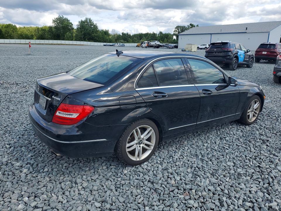 2012 Mercedes-benz C-klasse VIN WDDGF8BB2CA669871 COPART salvage auction — HAIL, Oh - Certificate Of Title, sold $500 on 2026-08-06 (photo 3)