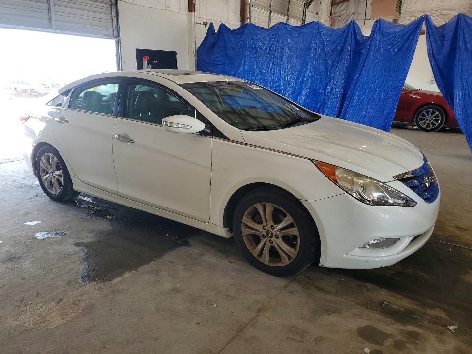 2011 Hyundai Sonata VIN 5NPEC4AC5BH118645 COPART salvage auction — NORMAL WEAR, Ky - Certificate Of Title, sold $800 on 2026-07-27 (photo 4)