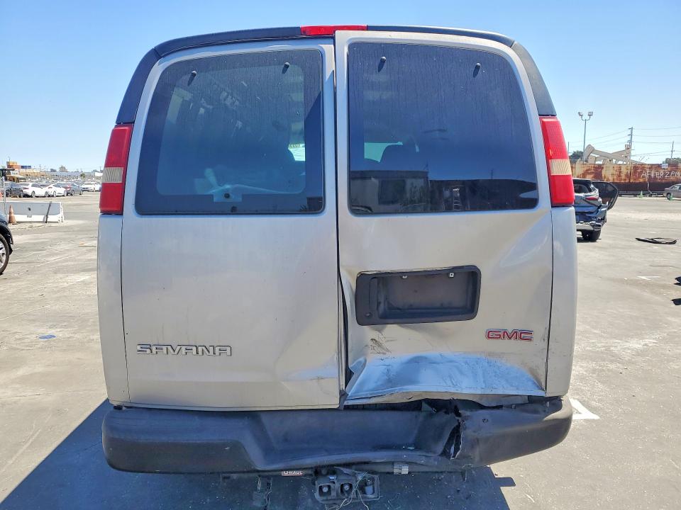 2008 Gmc Savana VIN 1GTFG15X781124712 COPART salvage auction — REAR END, CA - SALVAGE CERTIFICATE, sold $175 on 2026-07-29 (photo 6)
