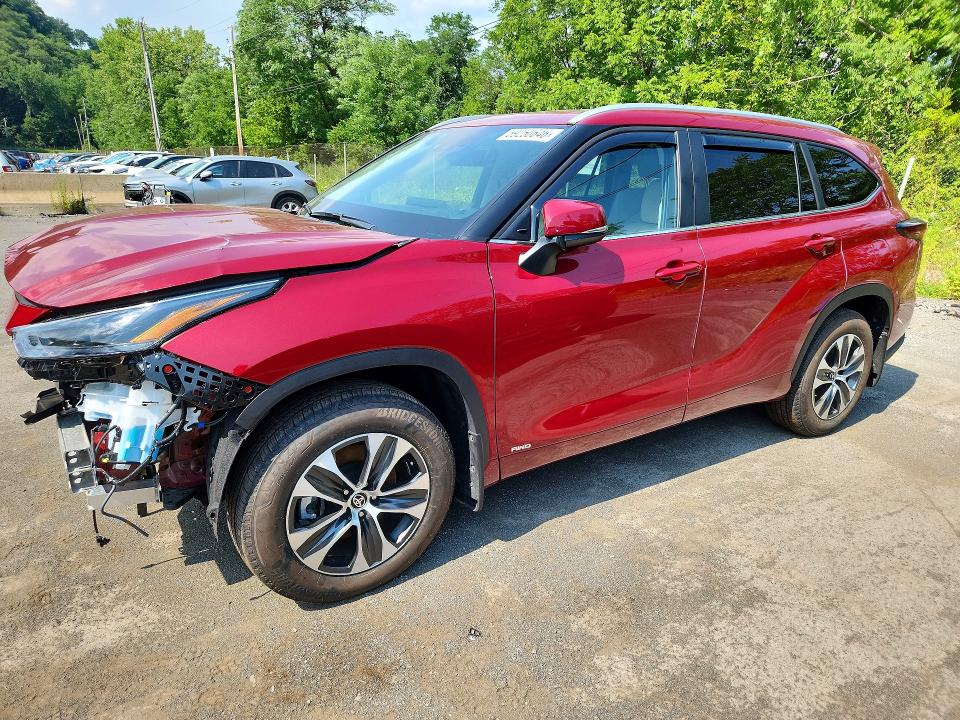 2025 Toyota Highlander VIN 5TDKBRCH0SS680619 — COPART salvage auction photo