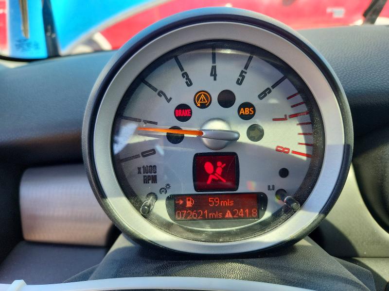 2008 Mini Cooper VIN WMWMF73518TT87567 COPART salvage auction — MINOR DENT/SCRATCHES, Ut - Certificate Of Title (P), sold $1,050 on 2026-07-28 (photo 9)
