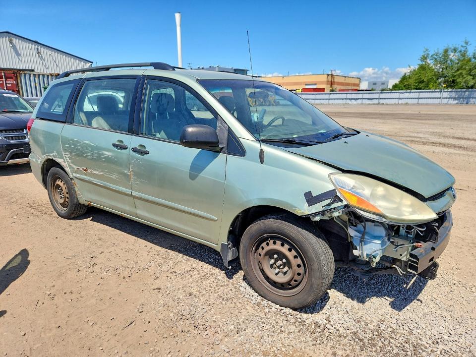2006 Toyota Sienna VIN 5TDZA29C56S410814 COPART salvage auction — FRONT END, On - Permit No Brand - Unfit, sold $200 on 2026-07-21 (photo 4)