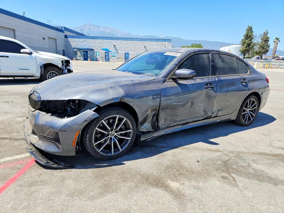 2022 BMW 3er VIN 3MW5R1J01N8C28759 — COPART salvage auction photo